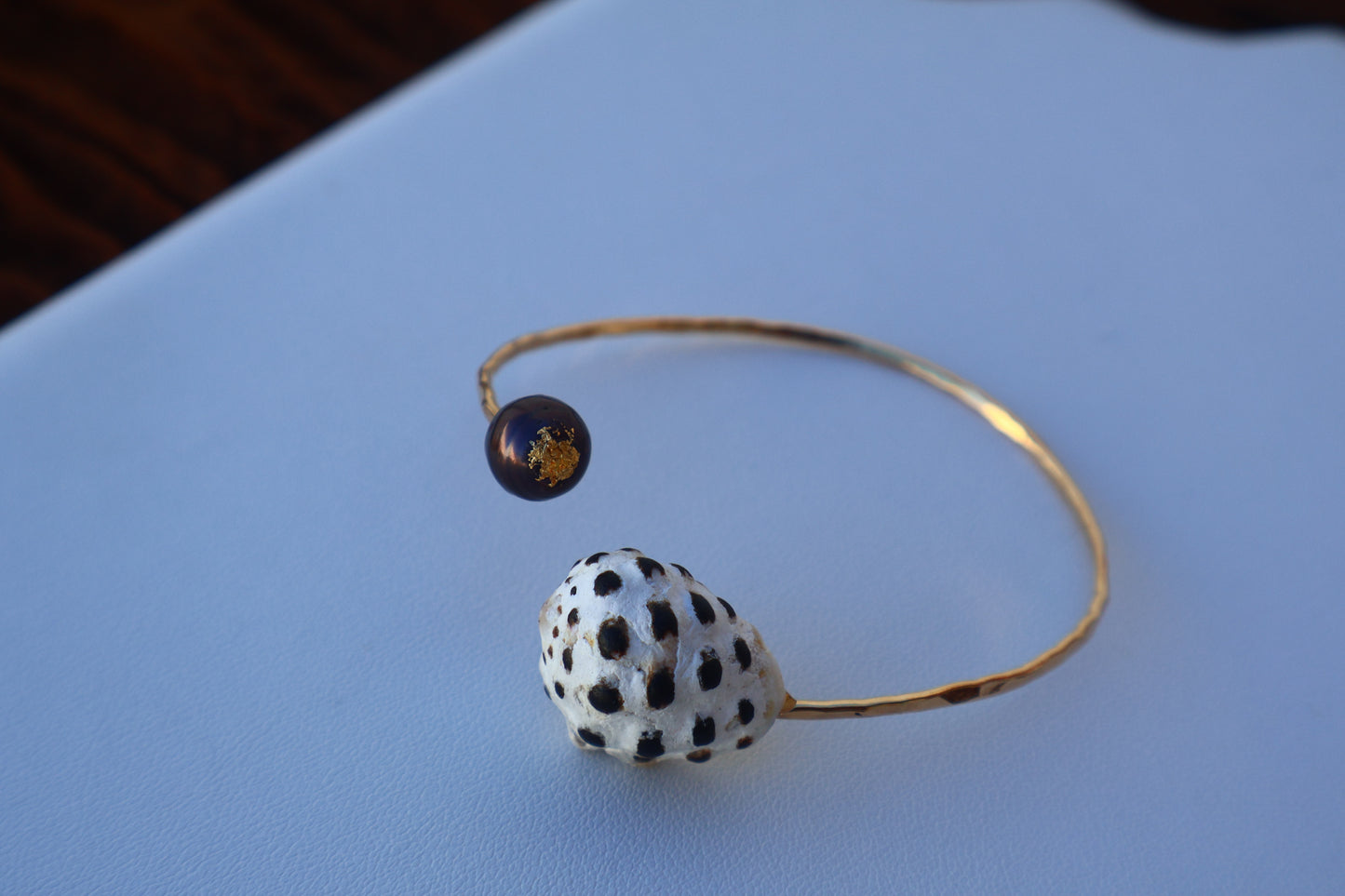 HAWAIIAN DRUPES CUFF