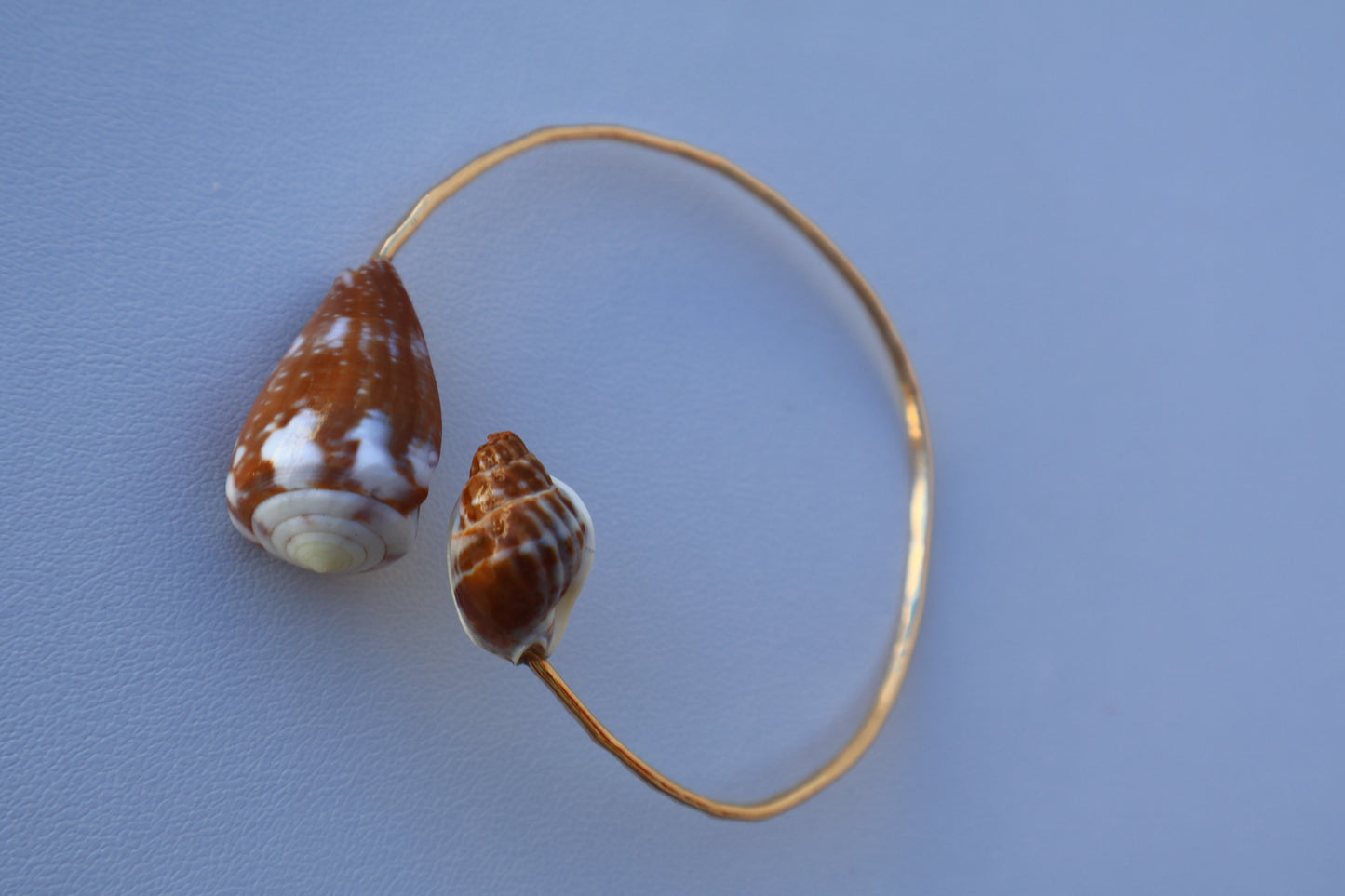 CAT CONE CUFF